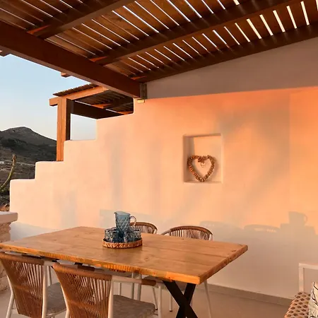 Theros - 2 Apartman *