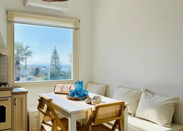 Theros - 2 Lägenhet